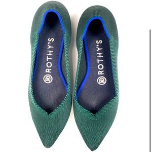 Emerald Rothys The Point. Excellent condition. Discontinued color